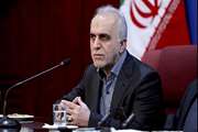 وزیر امور اقتصادی و دارایی با حضور در برنامه زنده "نگاه یك" شبكه اول سیمای جمهوری اسلامی به تشریح اقدامات و سیاست های دولت در زمینه تامین مالی، بازار سرمایه، اجرای سیاست های اقتصاد مقاومتی و اصل 44 قانون اساسی و .. در سالجاری پرداخت